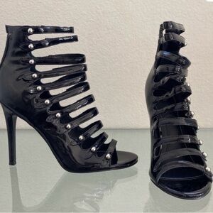 NWOT Kendall +Kelly straps sandles, Sz.8